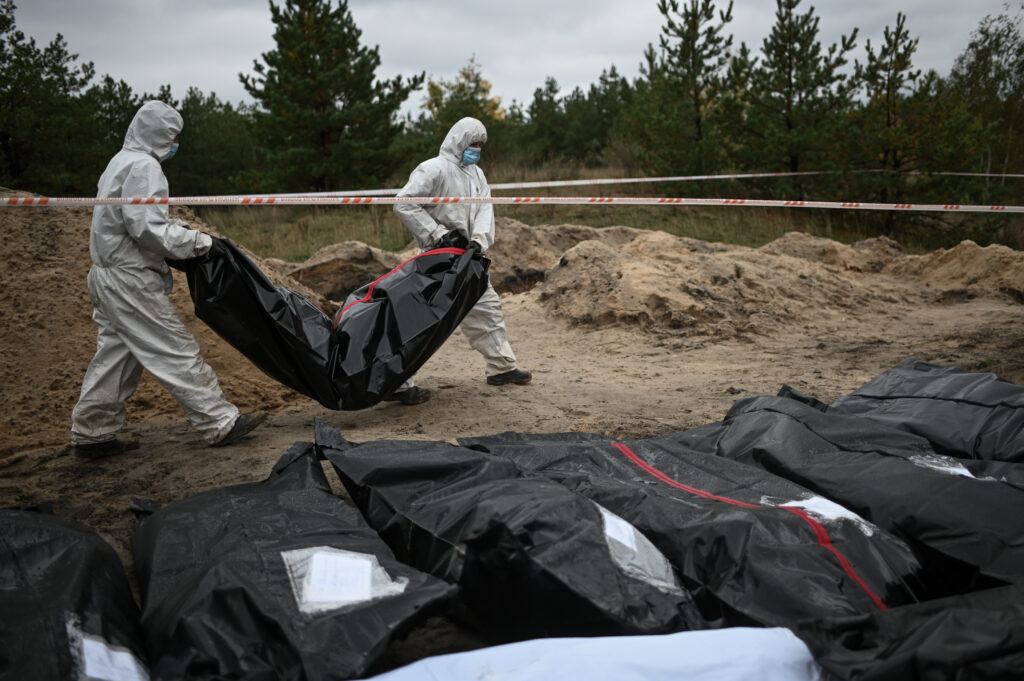 Ukrainian victims of war crimes need new approaches to justice